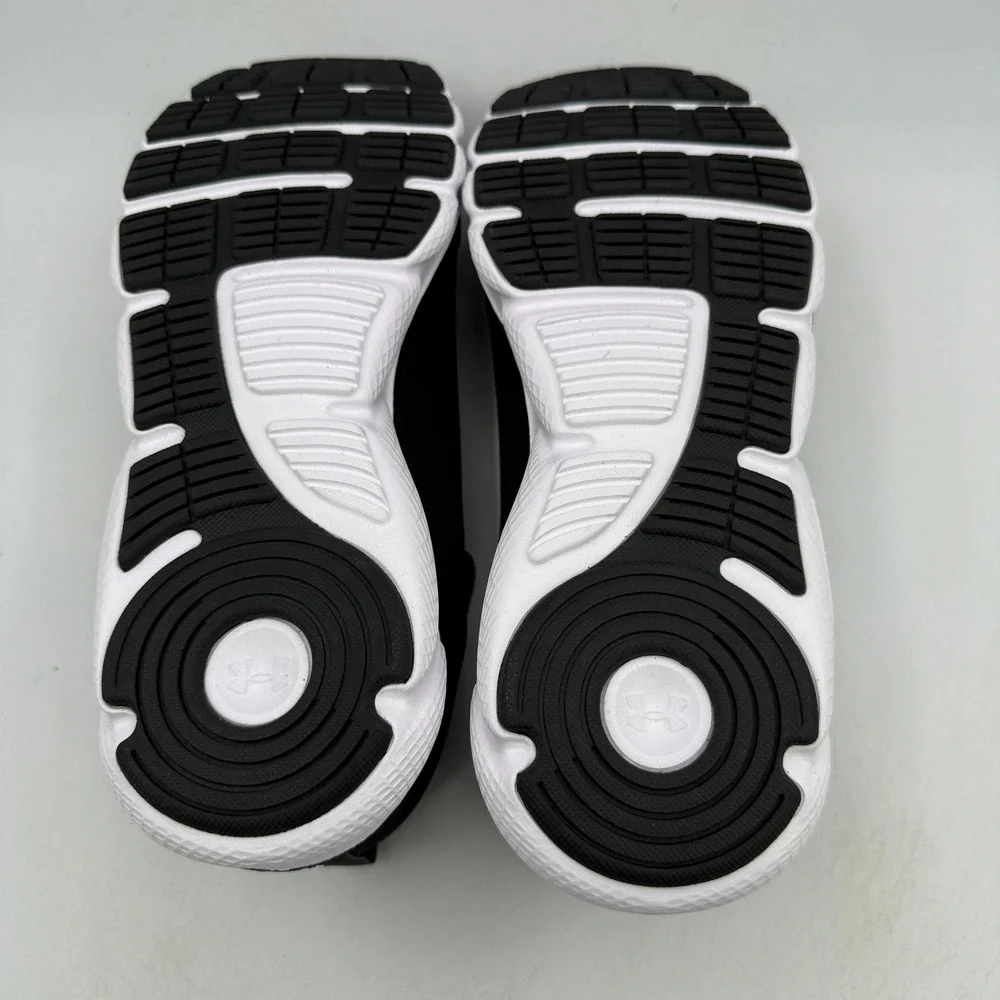 Under Armour Charged Assert 9 Shoes Mens 10.5 Black White Running 3024590-001